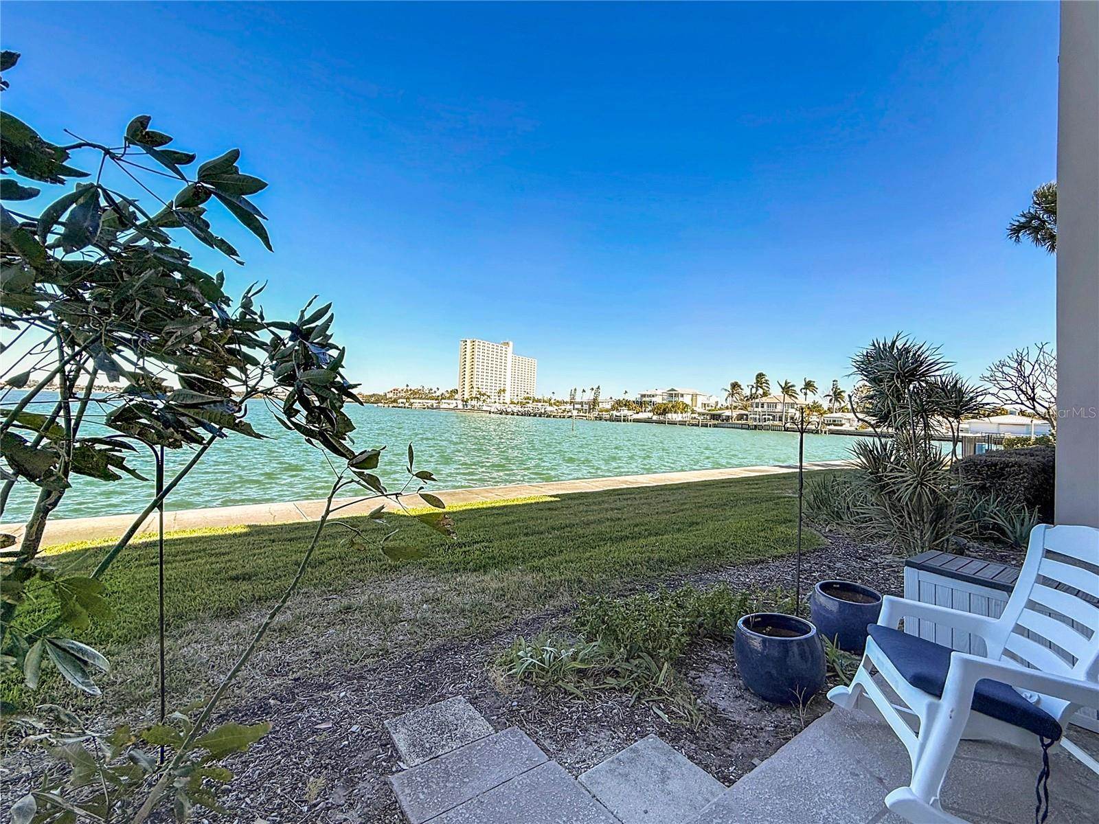 7560 Bay Island Drive South, #148, South Pasadena, FL 33707