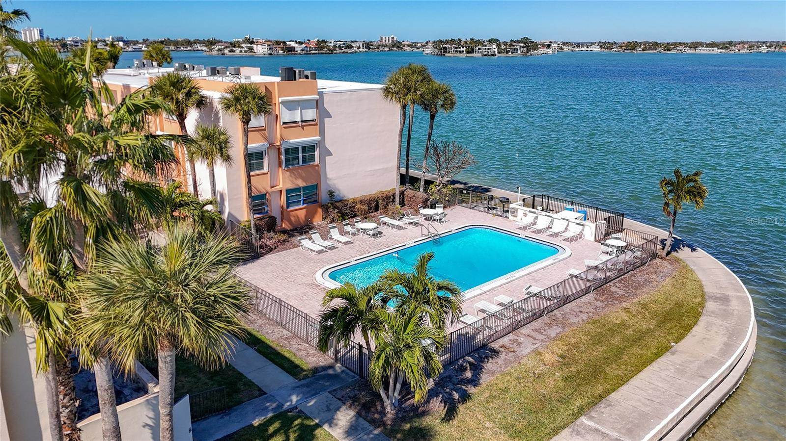 7560 Bay Island Drive South, #148, South Pasadena, FL 33707