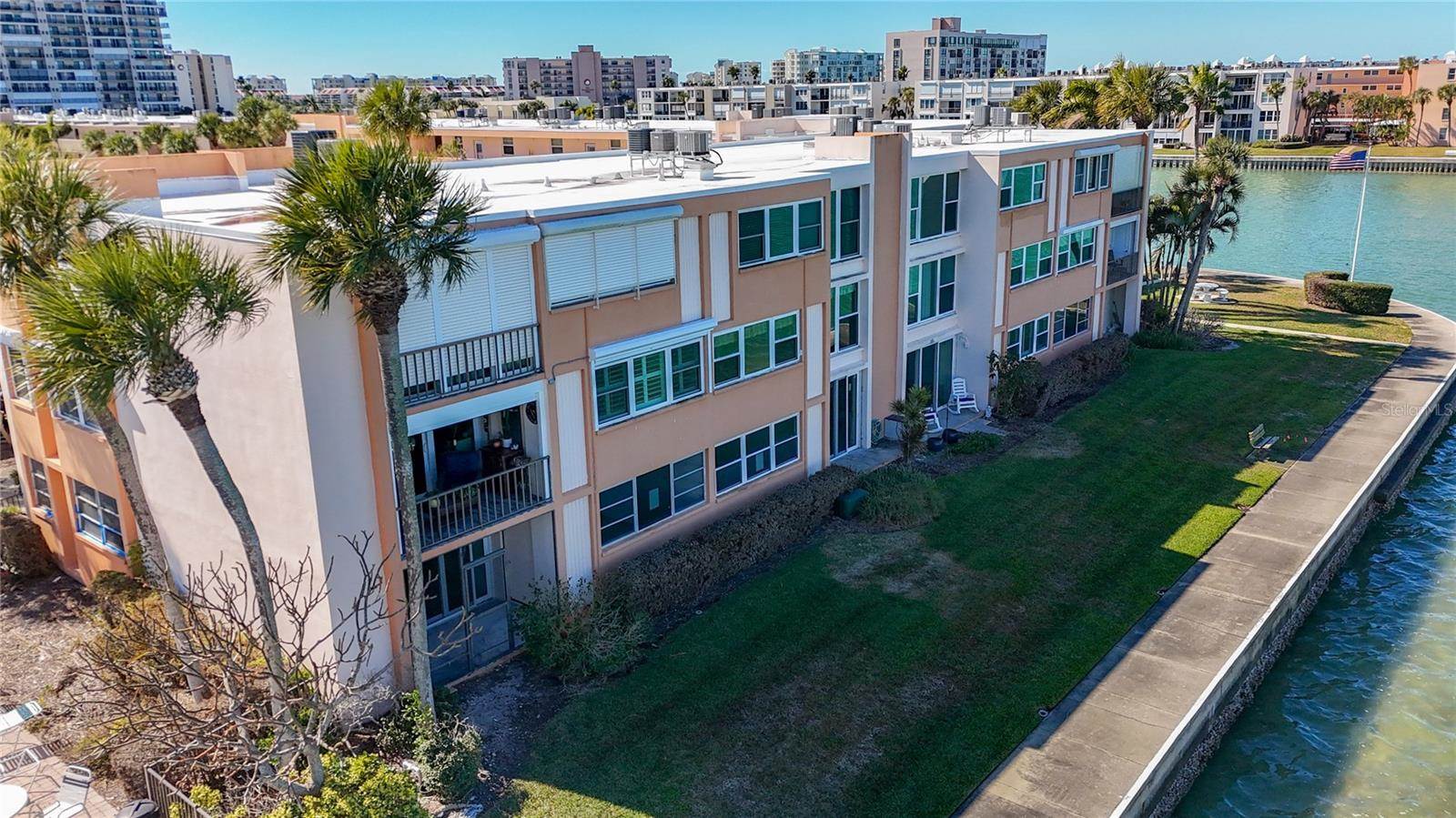 7560 Bay Island Drive South, #148, South Pasadena, FL 33707