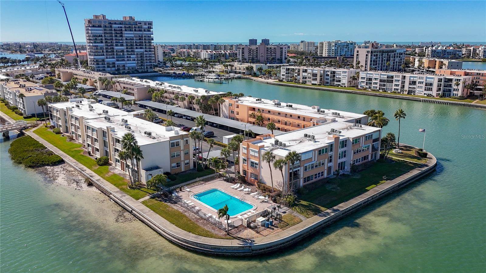 7560 Bay Island Drive South, #148, South Pasadena, FL 33707