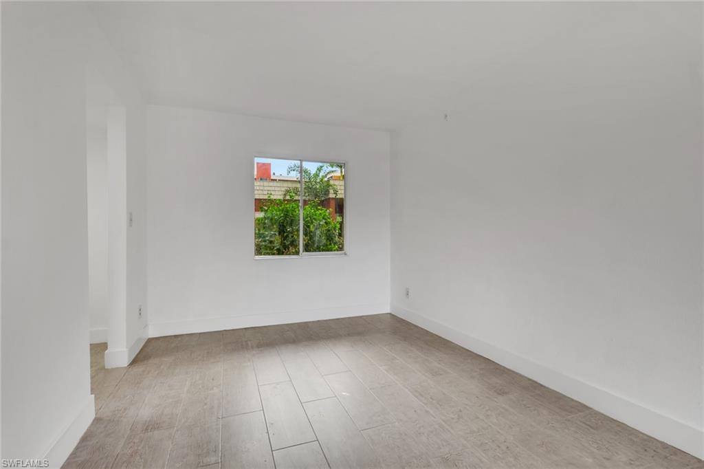 2366 E. Mall Dr, Apt. 101, Fort Myers, FL 33901