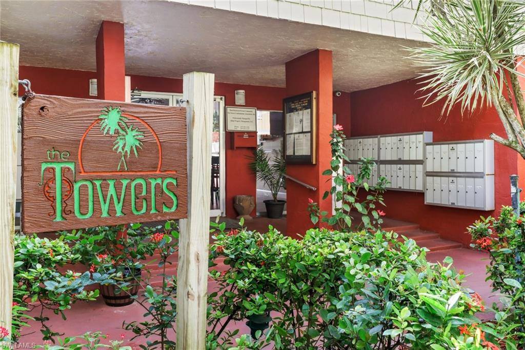 2366 E. Mall Dr, Apt. 101, Fort Myers, FL 33901