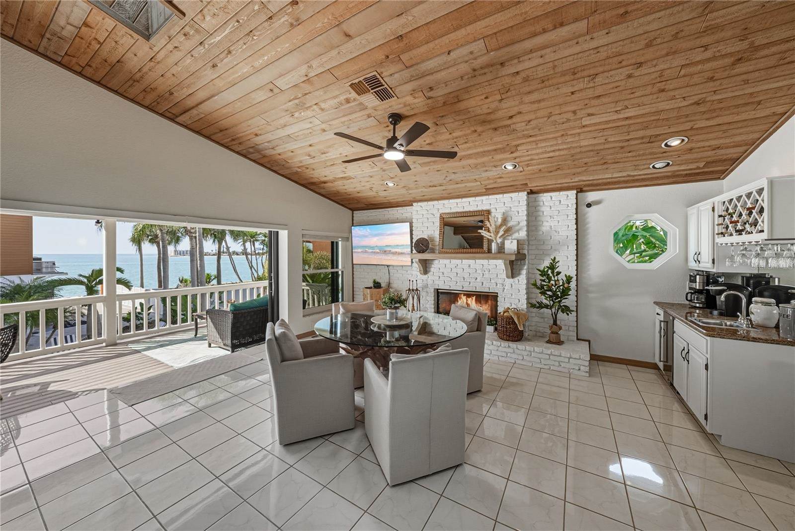 723 Pinta Drive, Tierra Verde, FL 33715