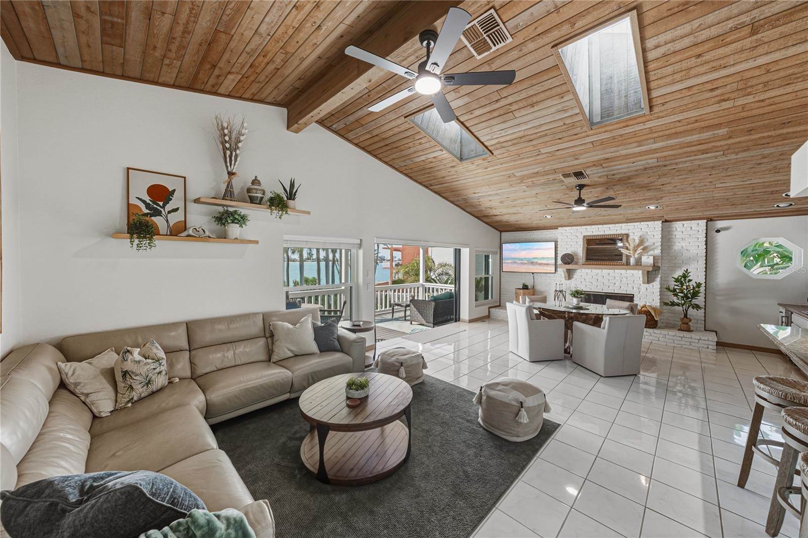 723 Pinta Drive, Tierra Verde, FL 33715