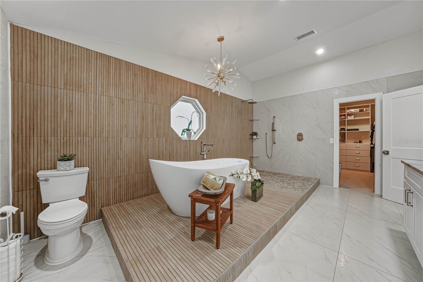 723 Pinta Drive, Tierra Verde, FL 33715