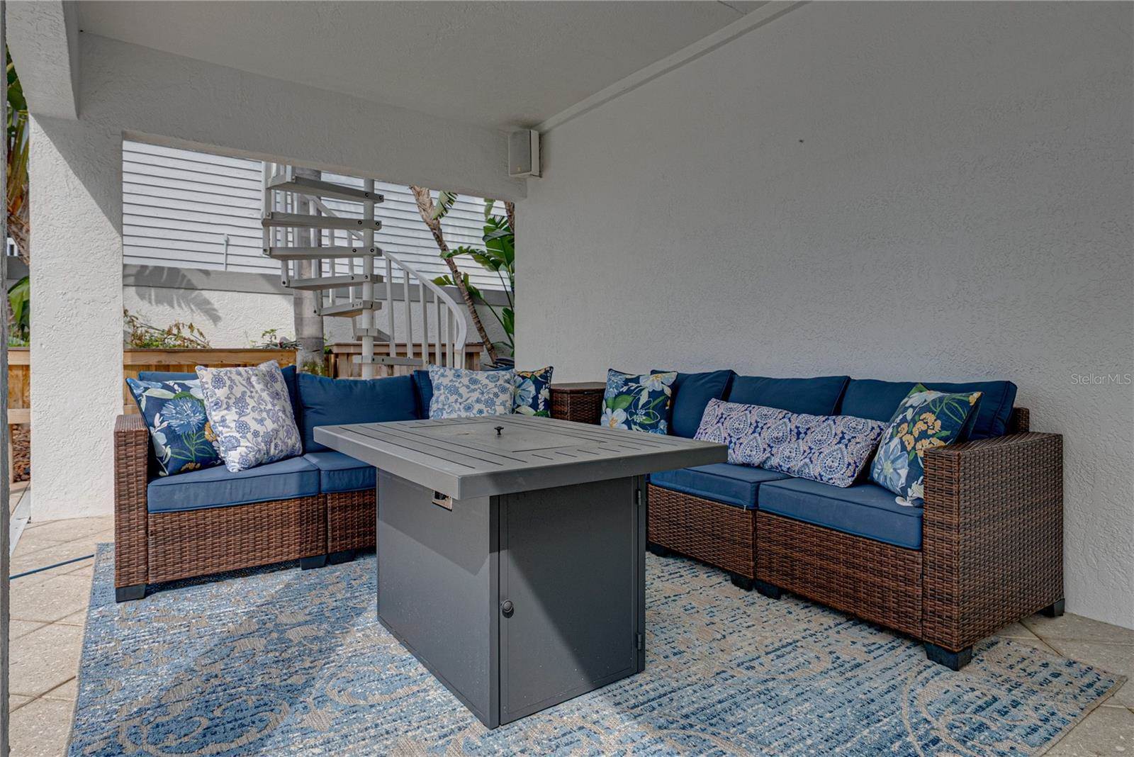 723 Pinta Drive, Tierra Verde, FL 33715