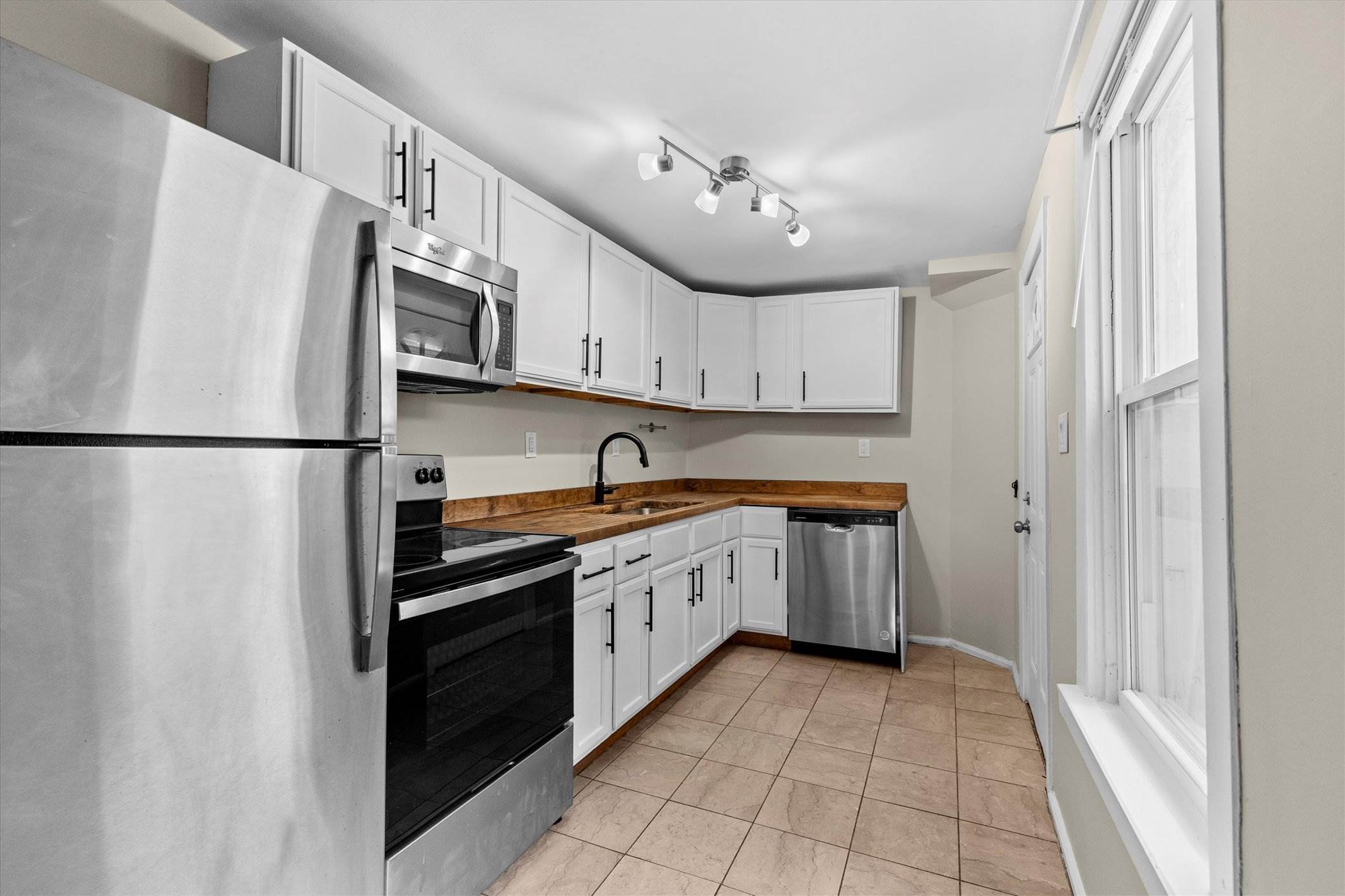 1333 N 2nd St, Harrisburg, PA 17102