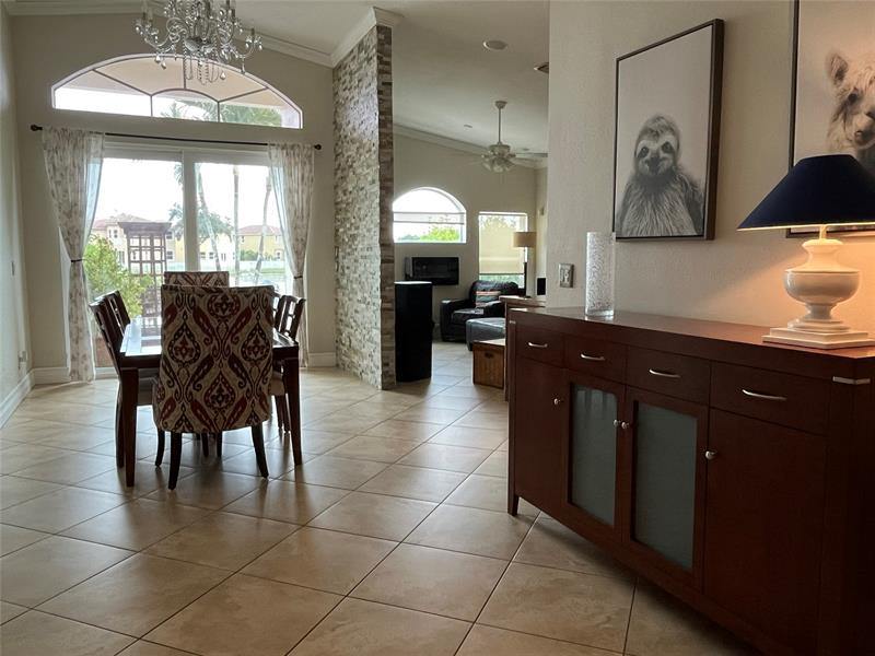 5261 SW 141st Ter, Miramar, FL 33027