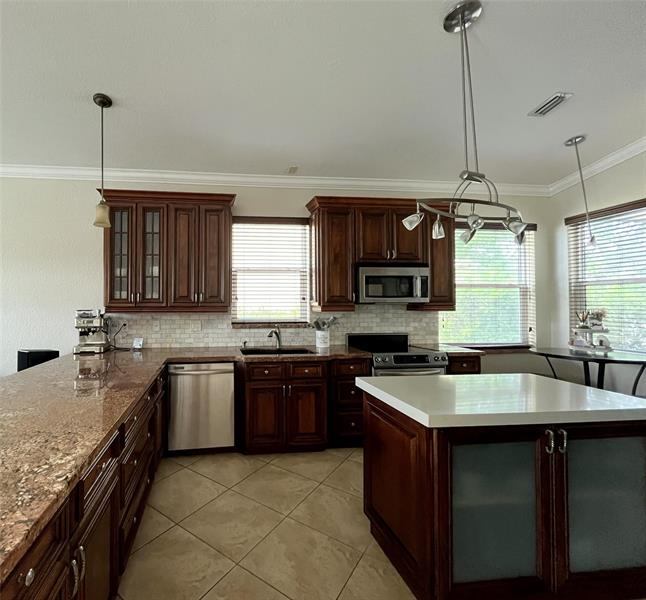 5261 SW 141st Ter, Miramar, FL 33027