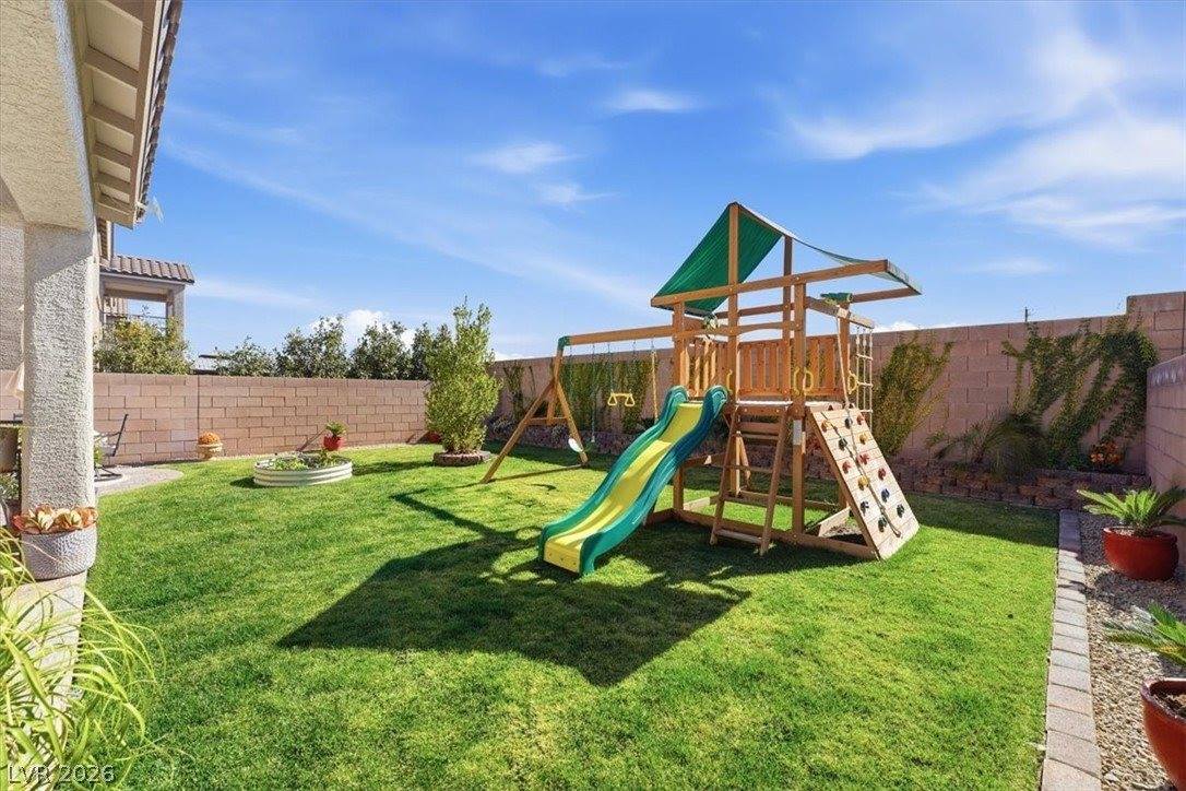 10043 Fletcher Peak Avenue, Las Vegas, NV 89178