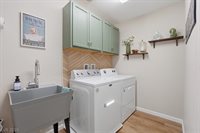 10043 Fletcher Peak Avenue, Las Vegas, NV 89178