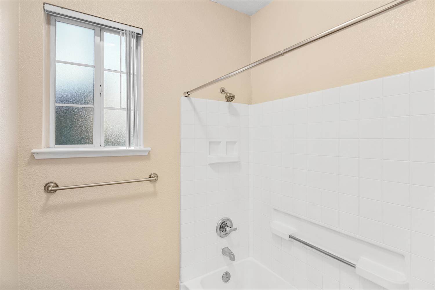 885 Halidon Way, Folsom, CA 95630