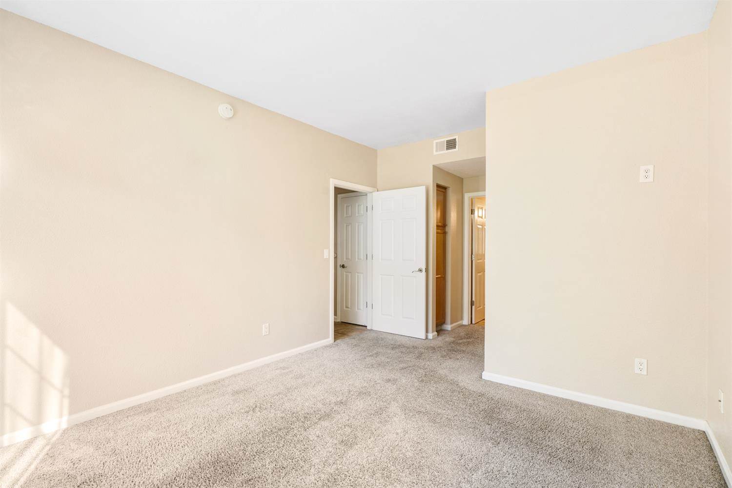 885 Halidon Way, Folsom, CA 95630