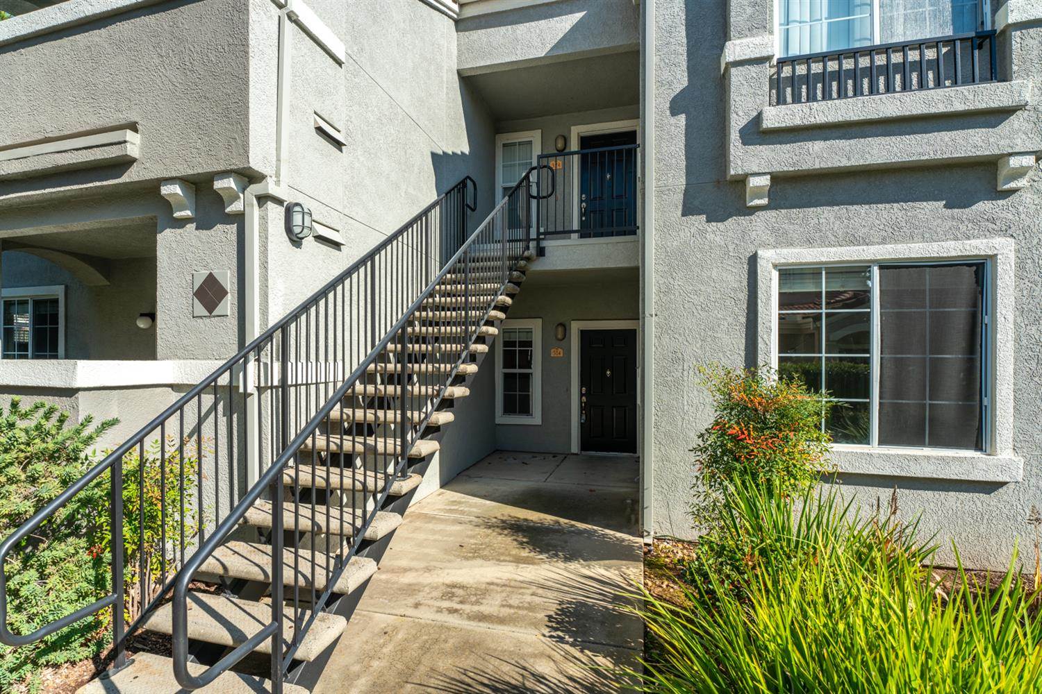 885 Halidon Way, Folsom, CA 95630