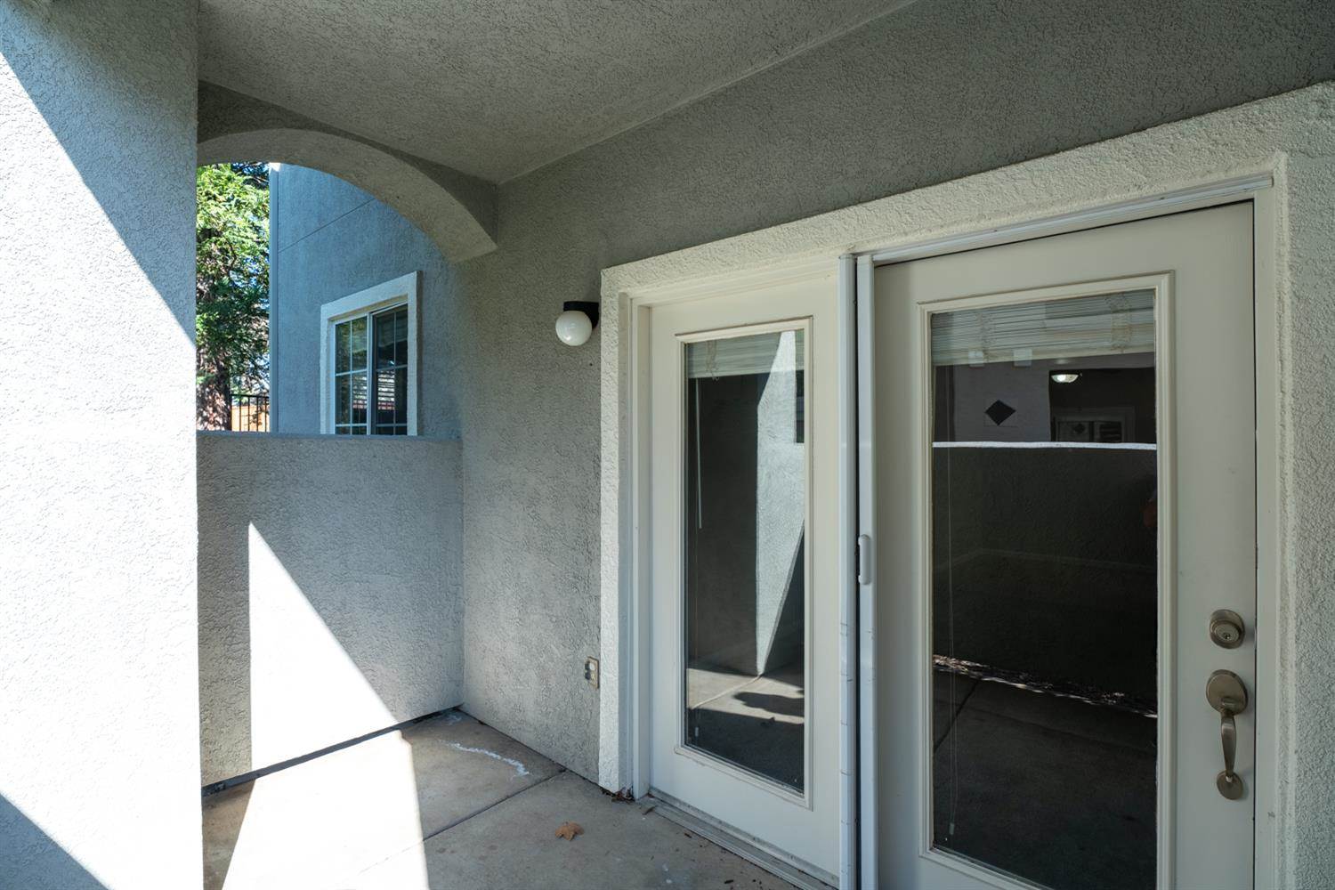 885 Halidon Way, Folsom, CA 95630