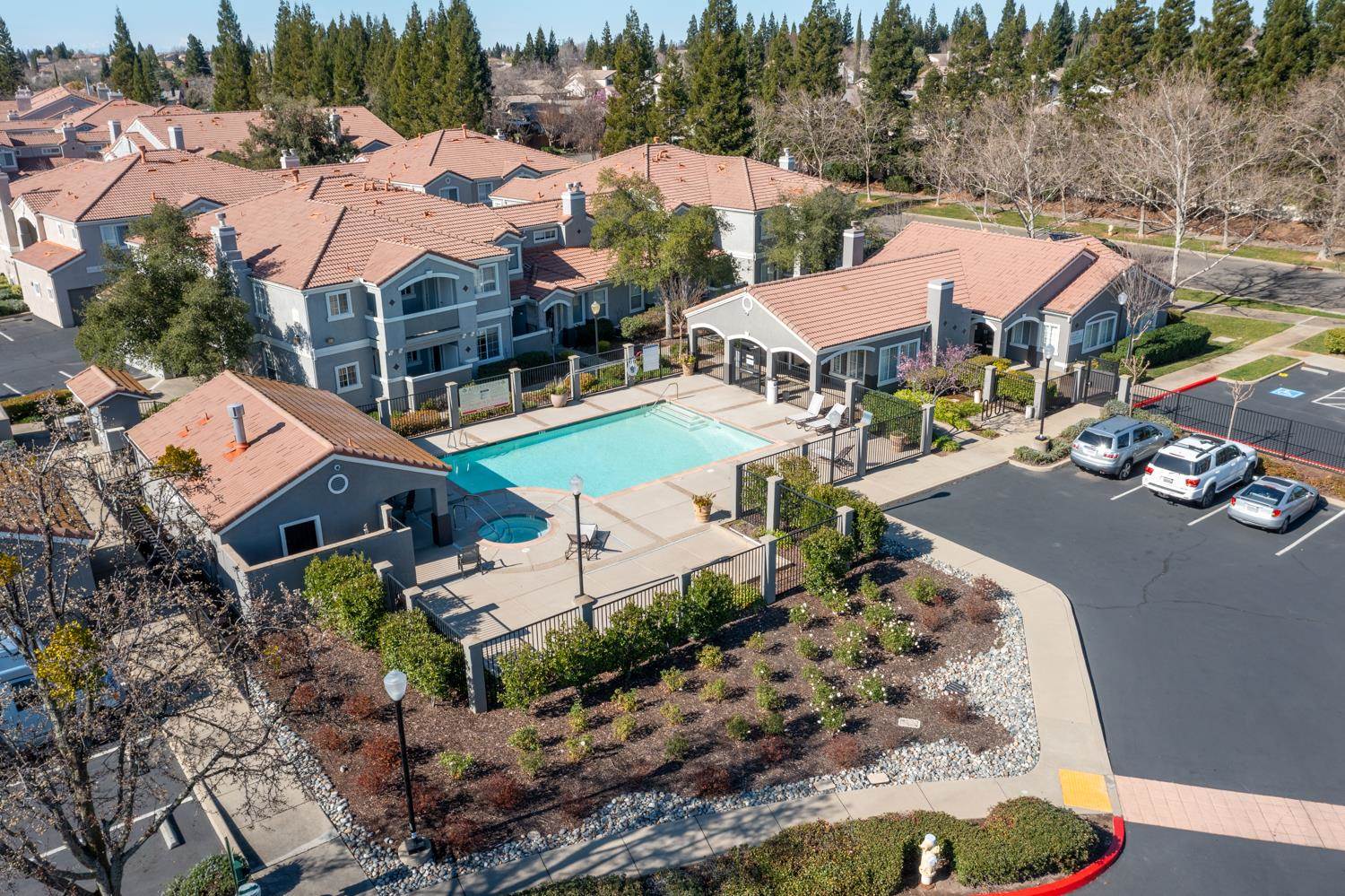 885 Halidon Way, Folsom, CA 95630