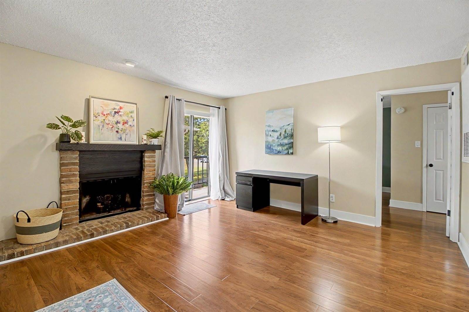 1901 Holleman Drive West, #502, College Station, TX 77840