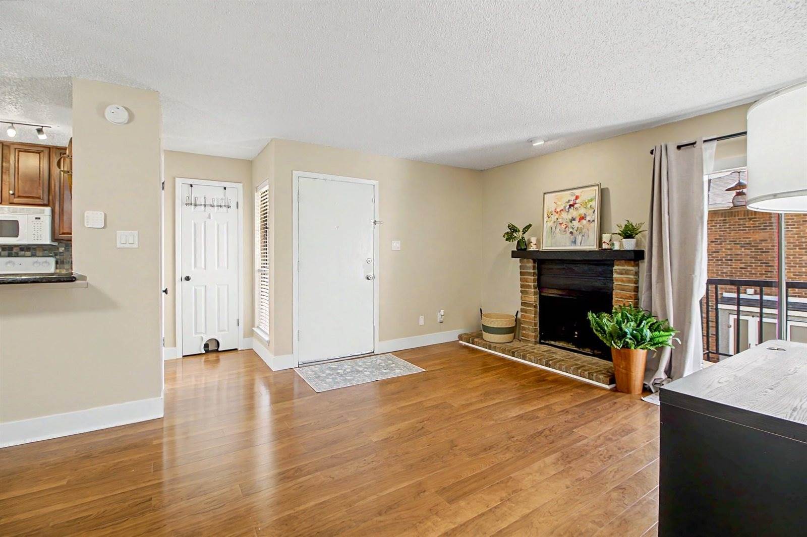 1901 Holleman Drive West, #502, College Station, TX 77840