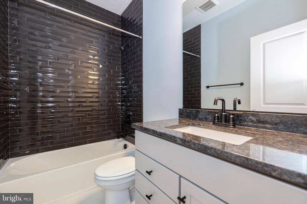 26050 Ridge Road, Damascus, MD 20872