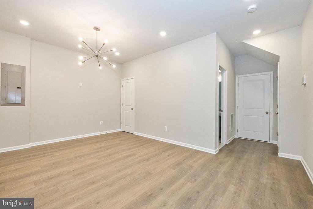 26050 Ridge Road, Damascus, MD 20872