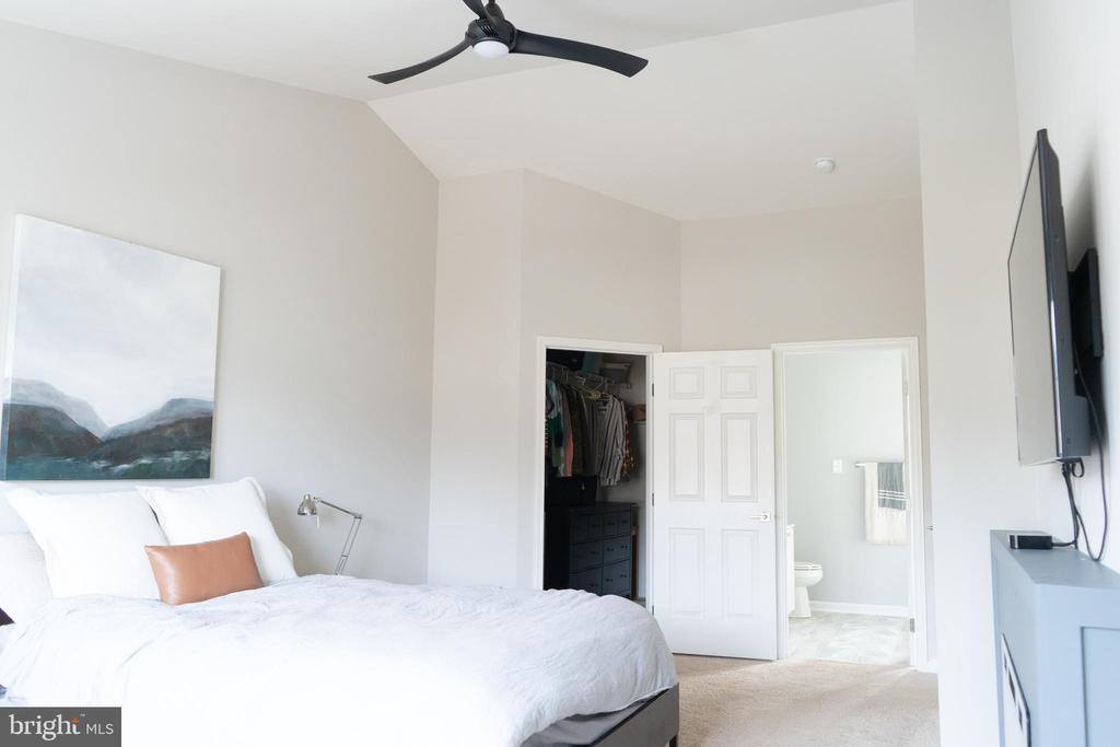 154 Basalt Drive, Fredericksburg, VA 22406