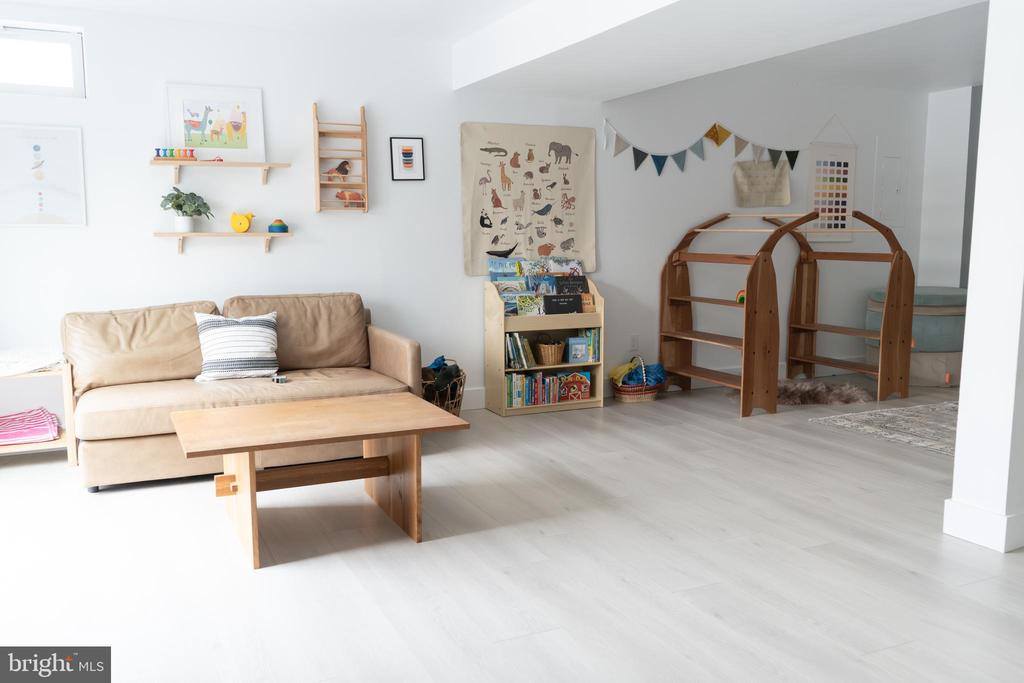 154 Basalt Drive, Fredericksburg, VA 22406