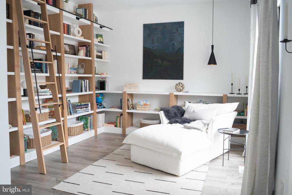 154 Basalt Drive, Fredericksburg, VA 22406