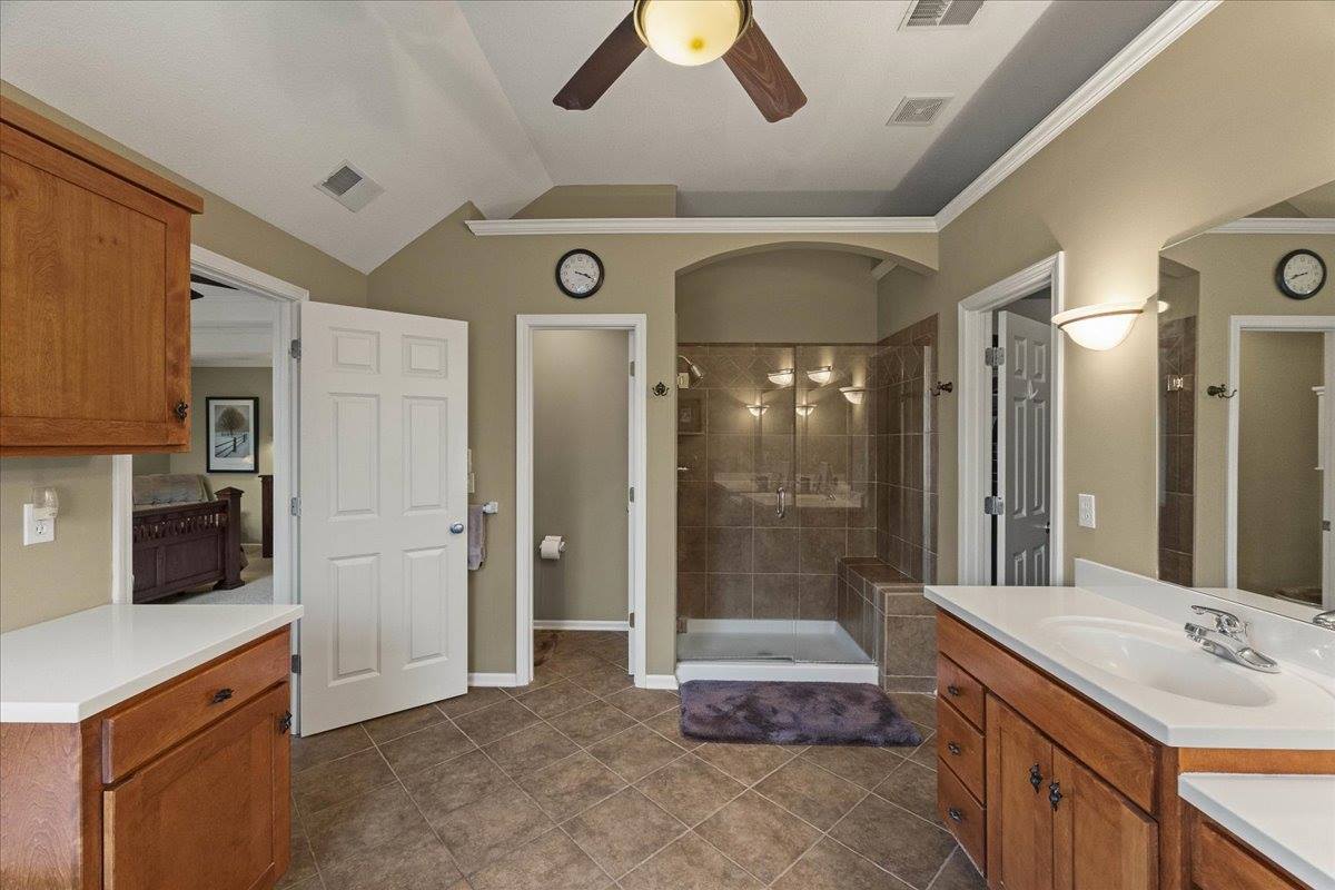 12806 W 123rd Terrace, Overland Park, KS 66213