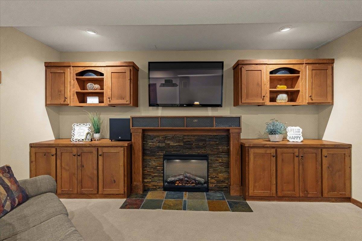 12806 W 123rd Terrace, Overland Park, KS 66213