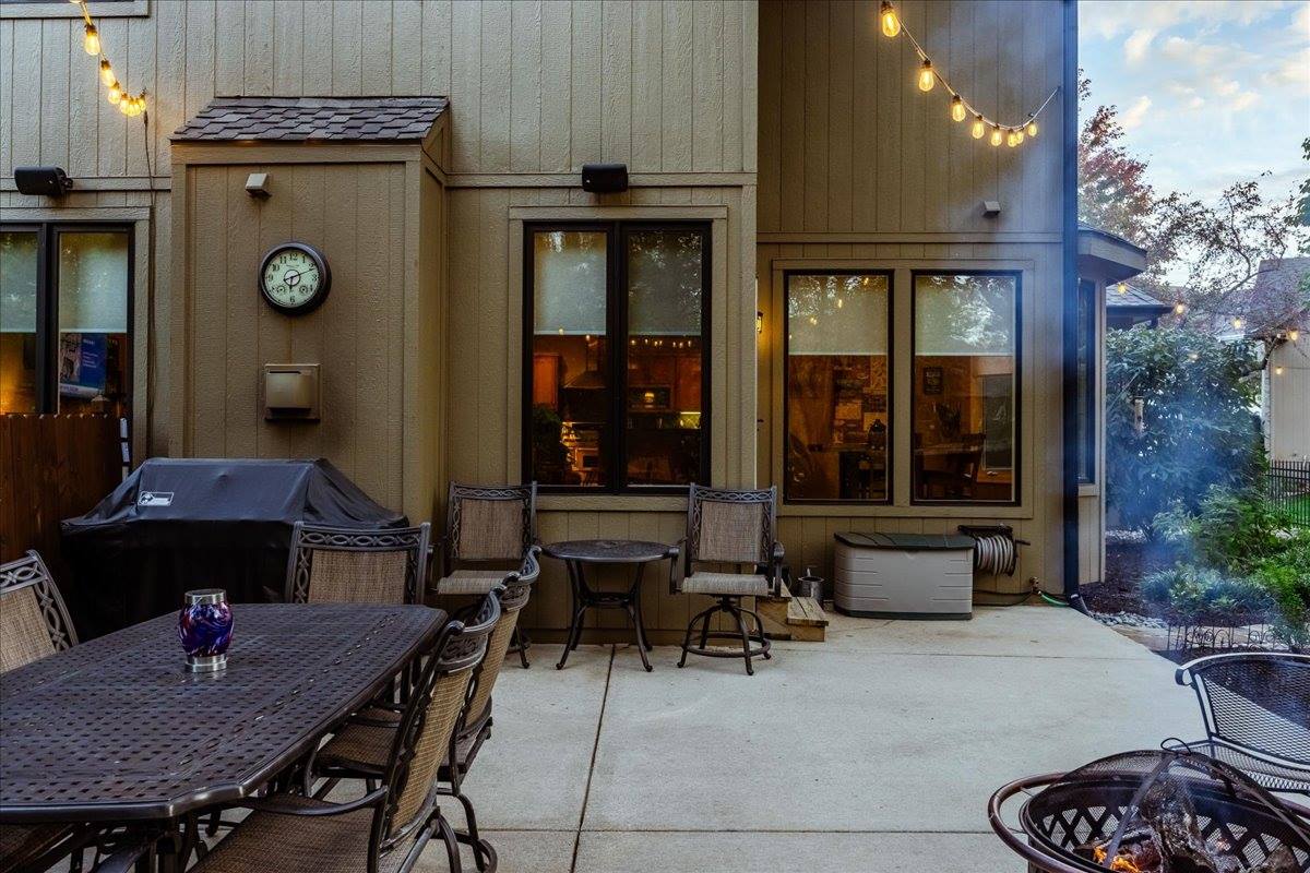 12806 W 123rd Terrace, Overland Park, KS 66213