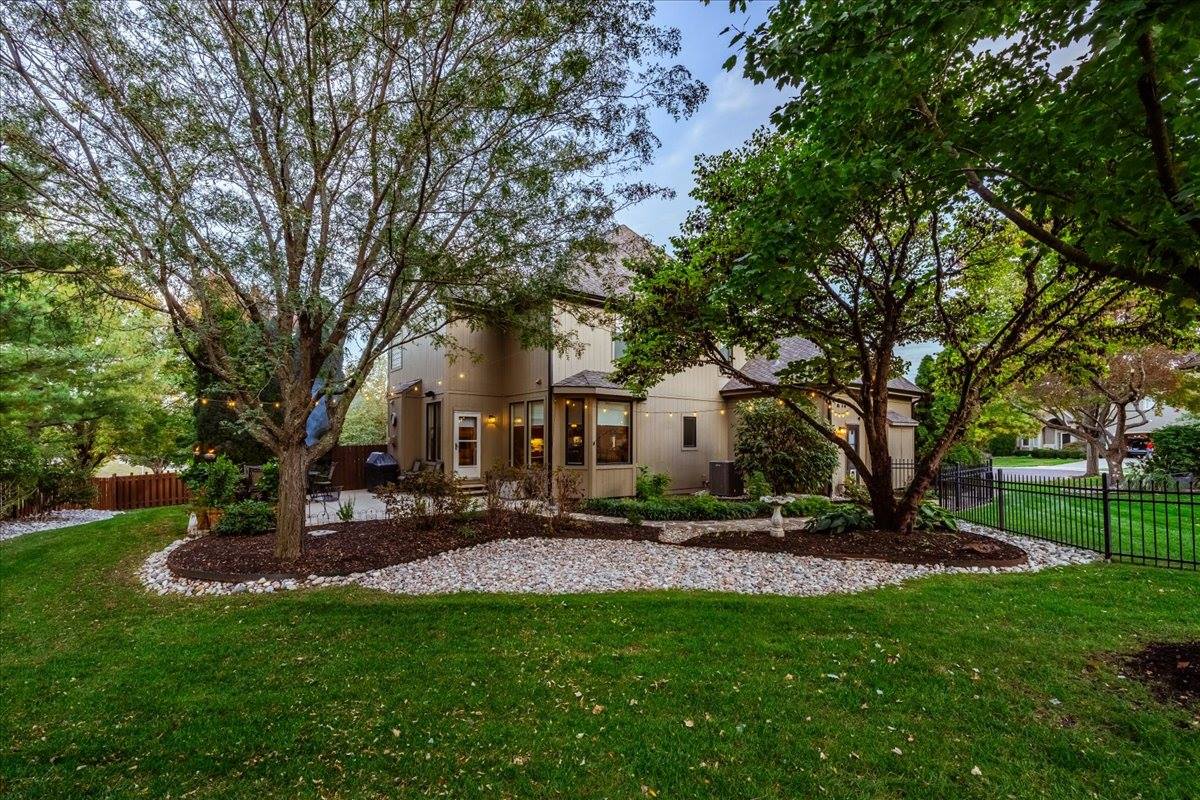 12806 W 123rd Terrace, Overland Park, KS 66213