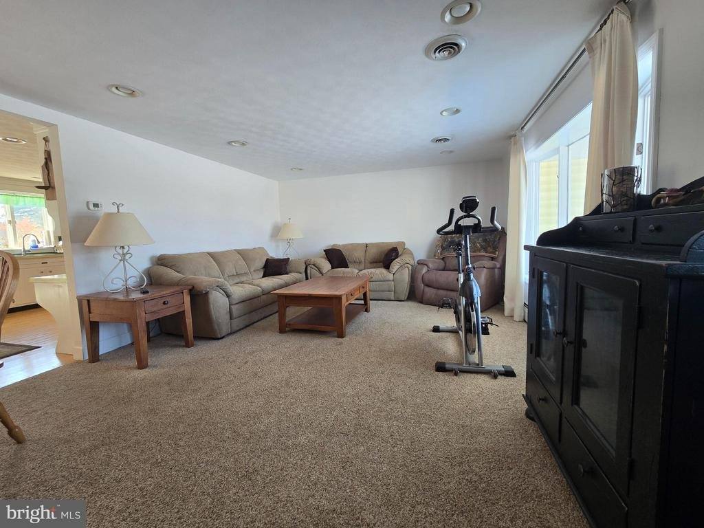 2 North Willow Street, Myerstown, PA 17067