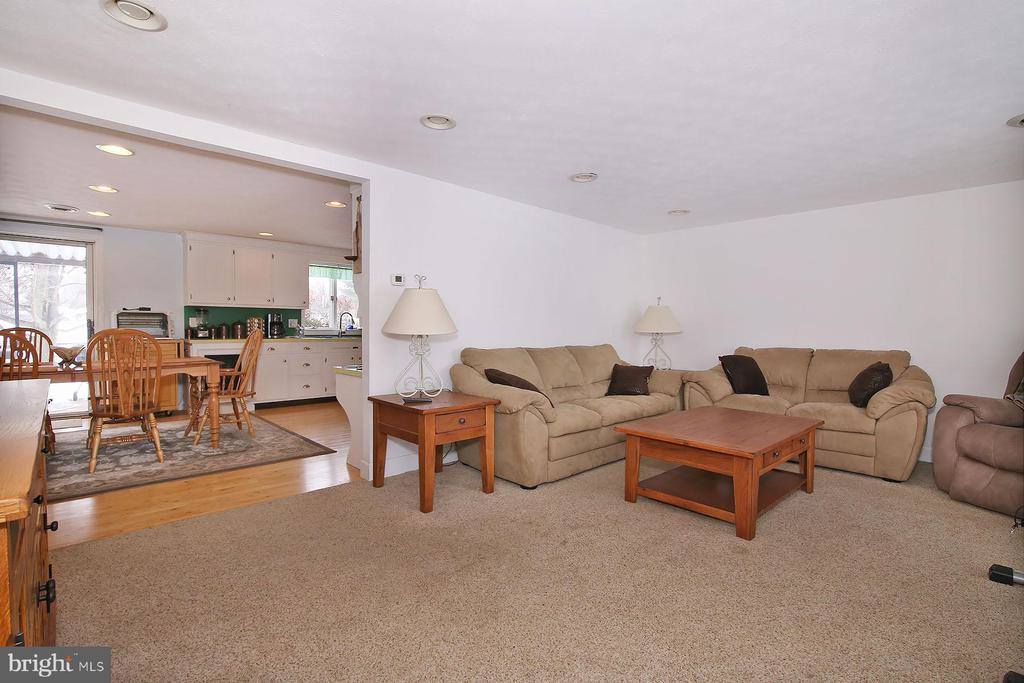 2 North Willow Street, Myerstown, PA 17067