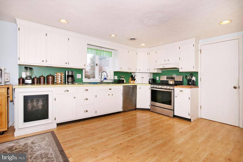 2 North Willow Street, Myerstown, PA 17067