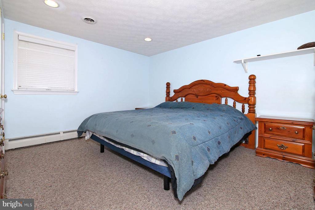 2 North Willow Street, Myerstown, PA 17067