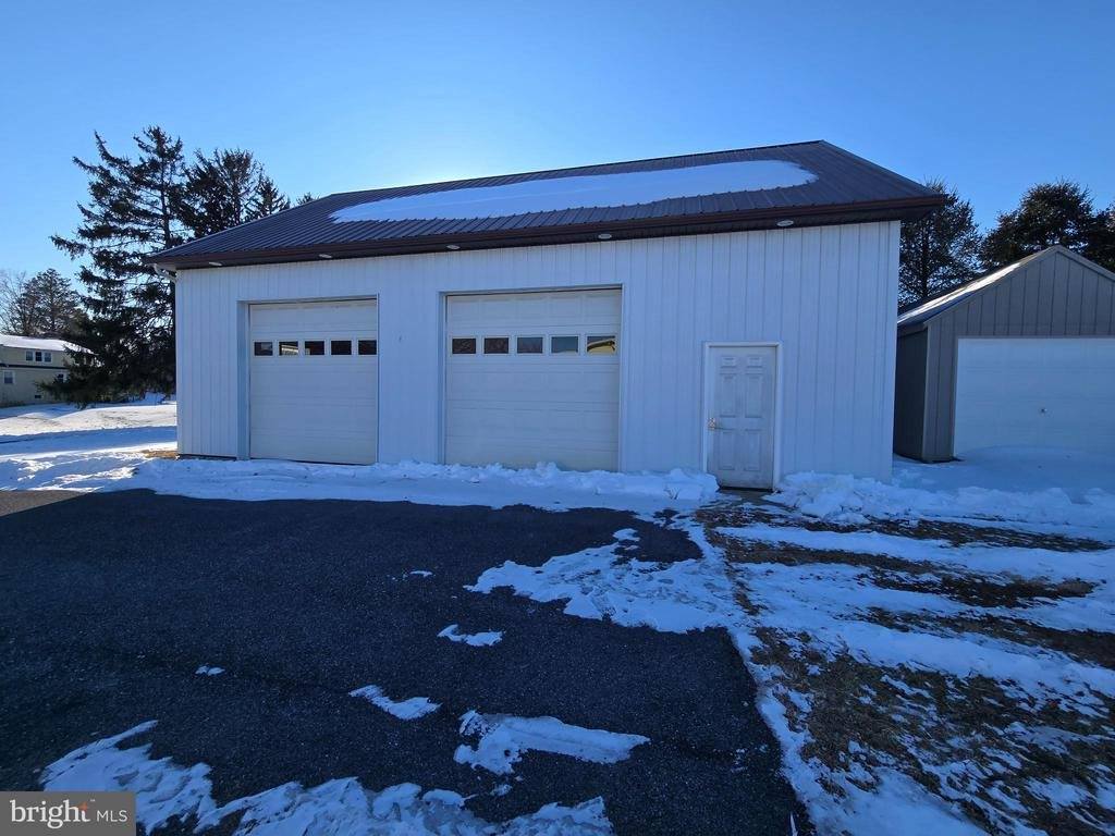 2 North Willow Street, Myerstown, PA 17067