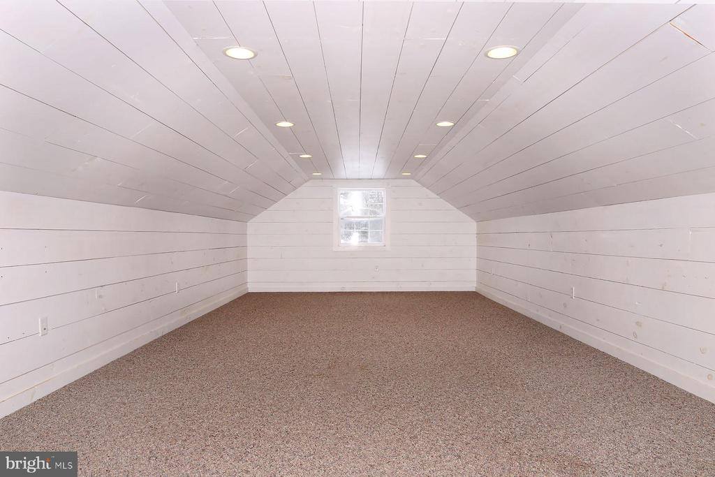 2 North Willow Street, Myerstown, PA 17067