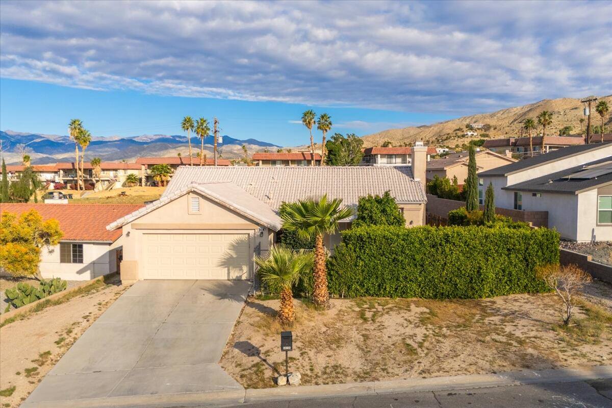 68206 Calle Azteca, Desert Hot Springs, CA 92240
