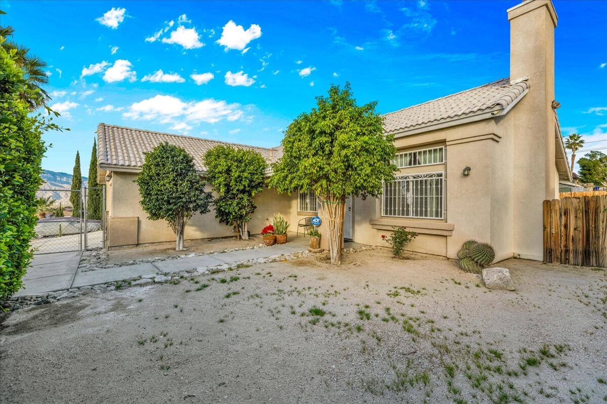 68206 Calle Azteca, Desert Hot Springs, CA 92240