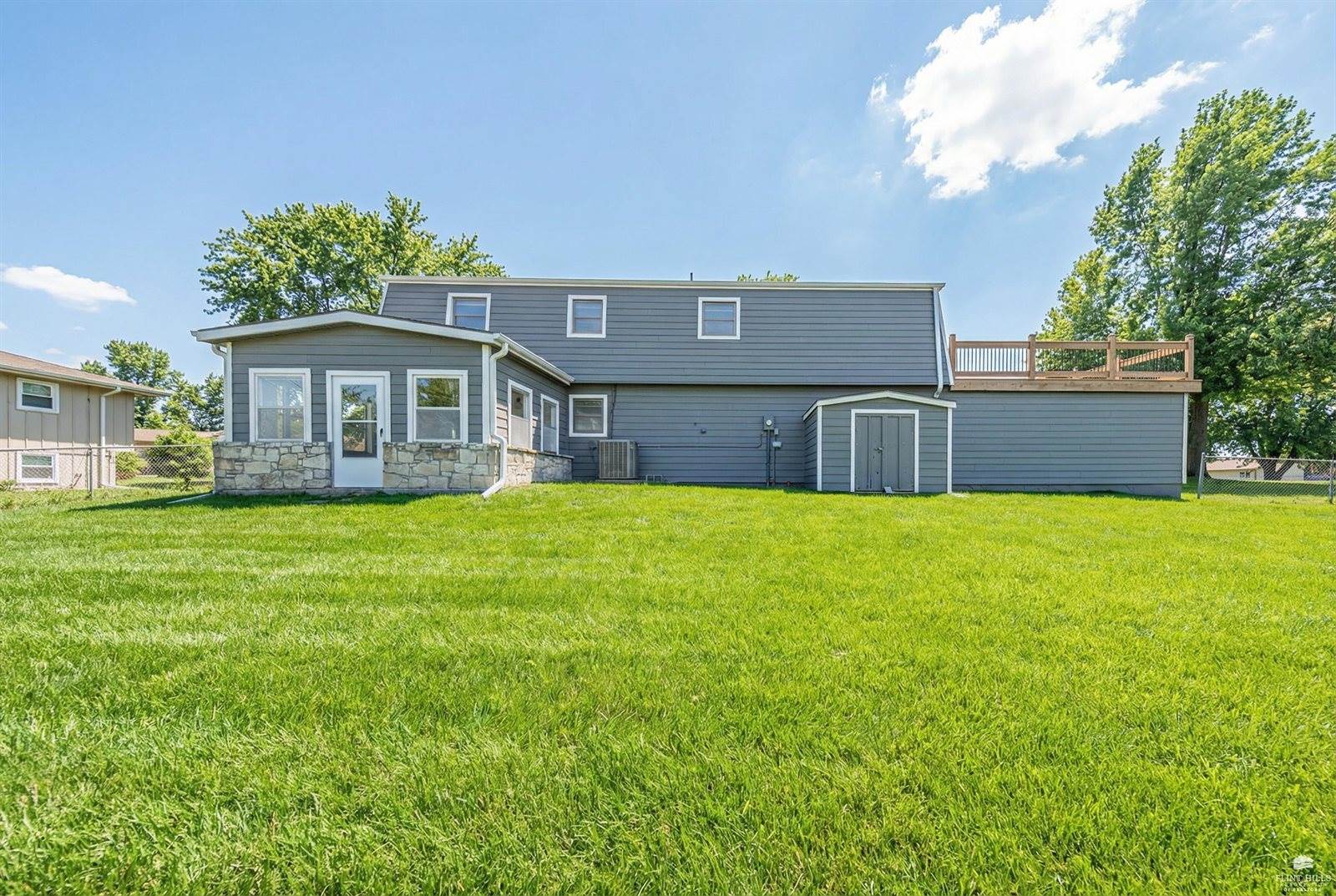 3214 Rolling Hills Drive, Milford, KS 66514