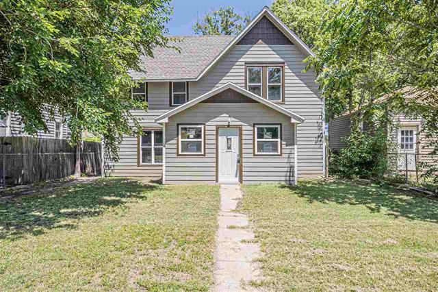 124 W Chestnut St, Junction City, KS 66441