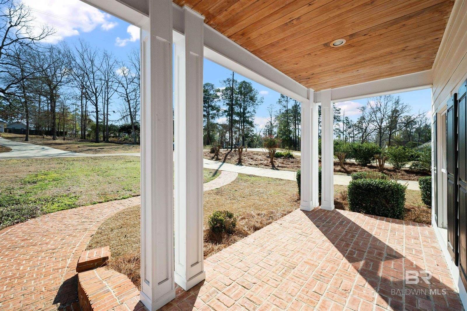 632 Overlook Drive, Monroeville, AL 36460