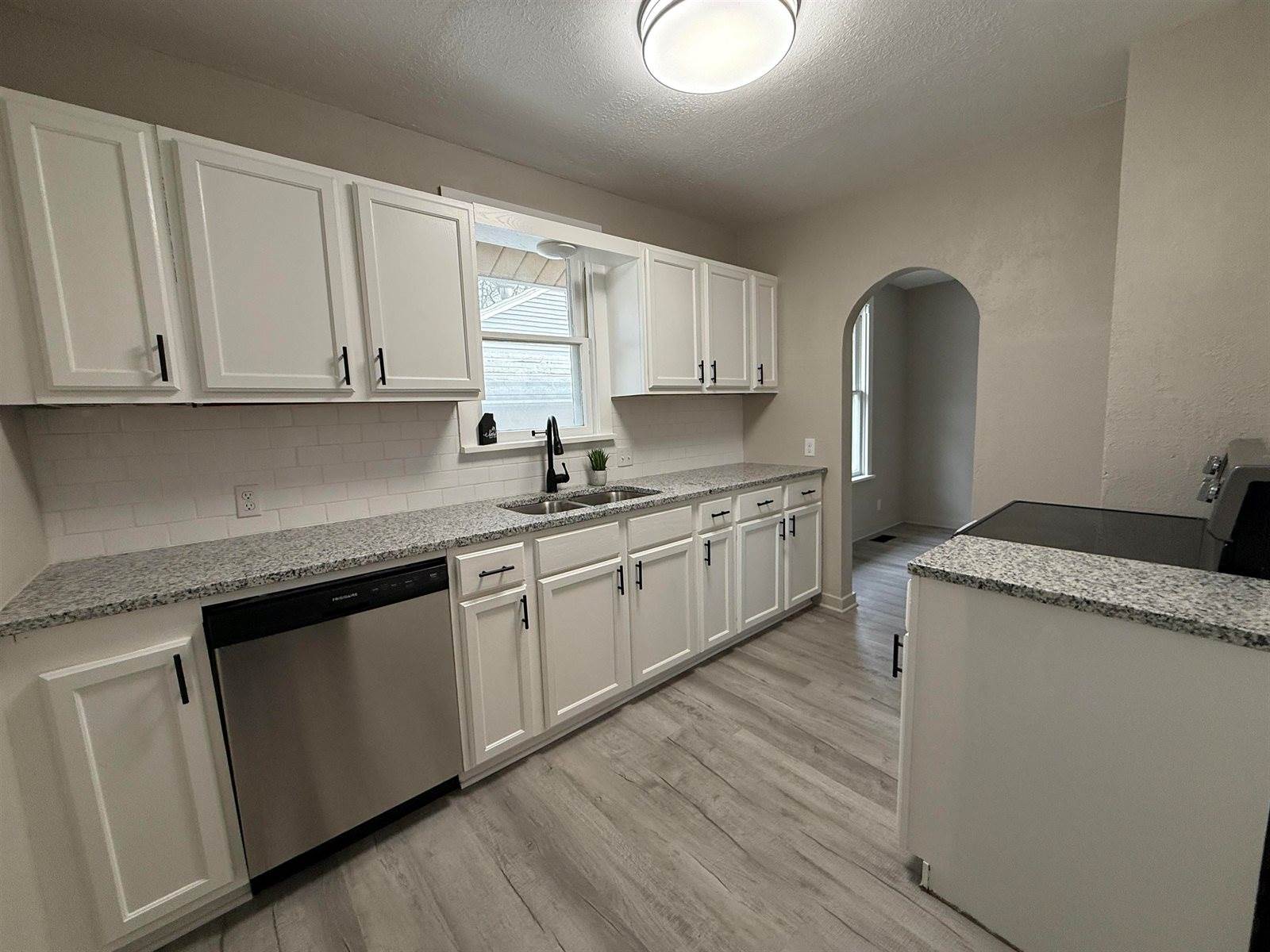 731 South Belmont St, Wichita, KS 67218