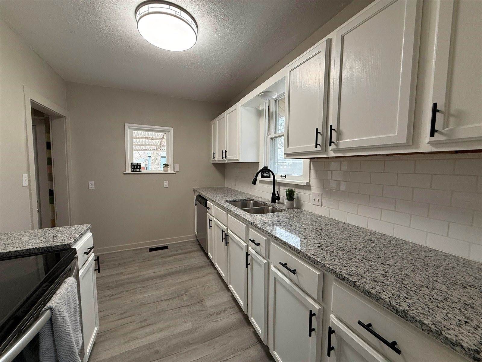 731 South Belmont St, Wichita, KS 67218