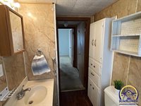 728 NE Kellam AVE, Topeka, KS 66616