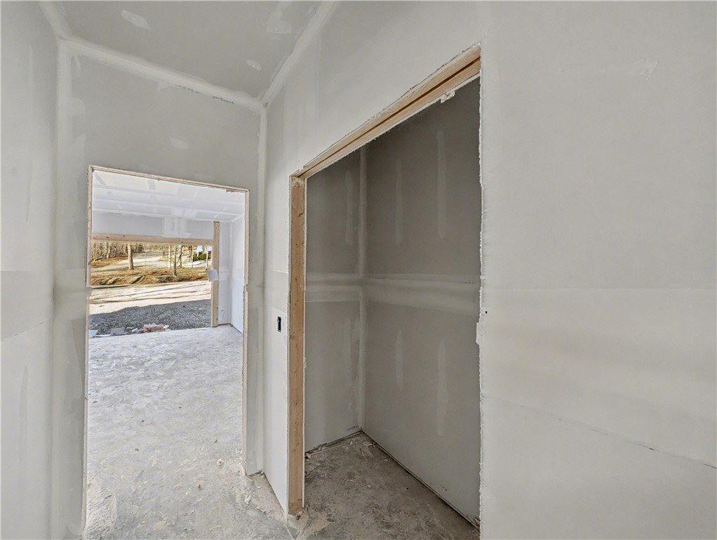 12 Aycock Lane, Bella Vista, AR 72715