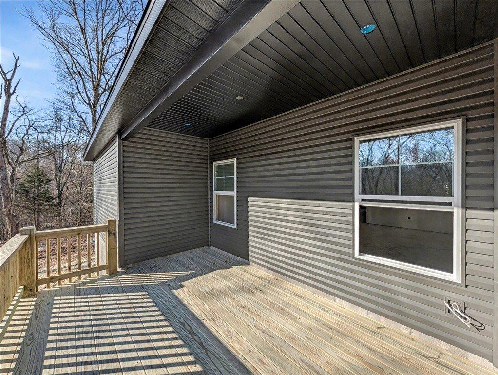 12 Aycock Lane, Bella Vista, AR 72715