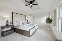 6514 North 104 Street, Omaha, NE 68122