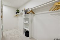 6514 North 104 Street, Omaha, NE 68122