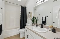 6514 North 104 Street, Omaha, NE 68122